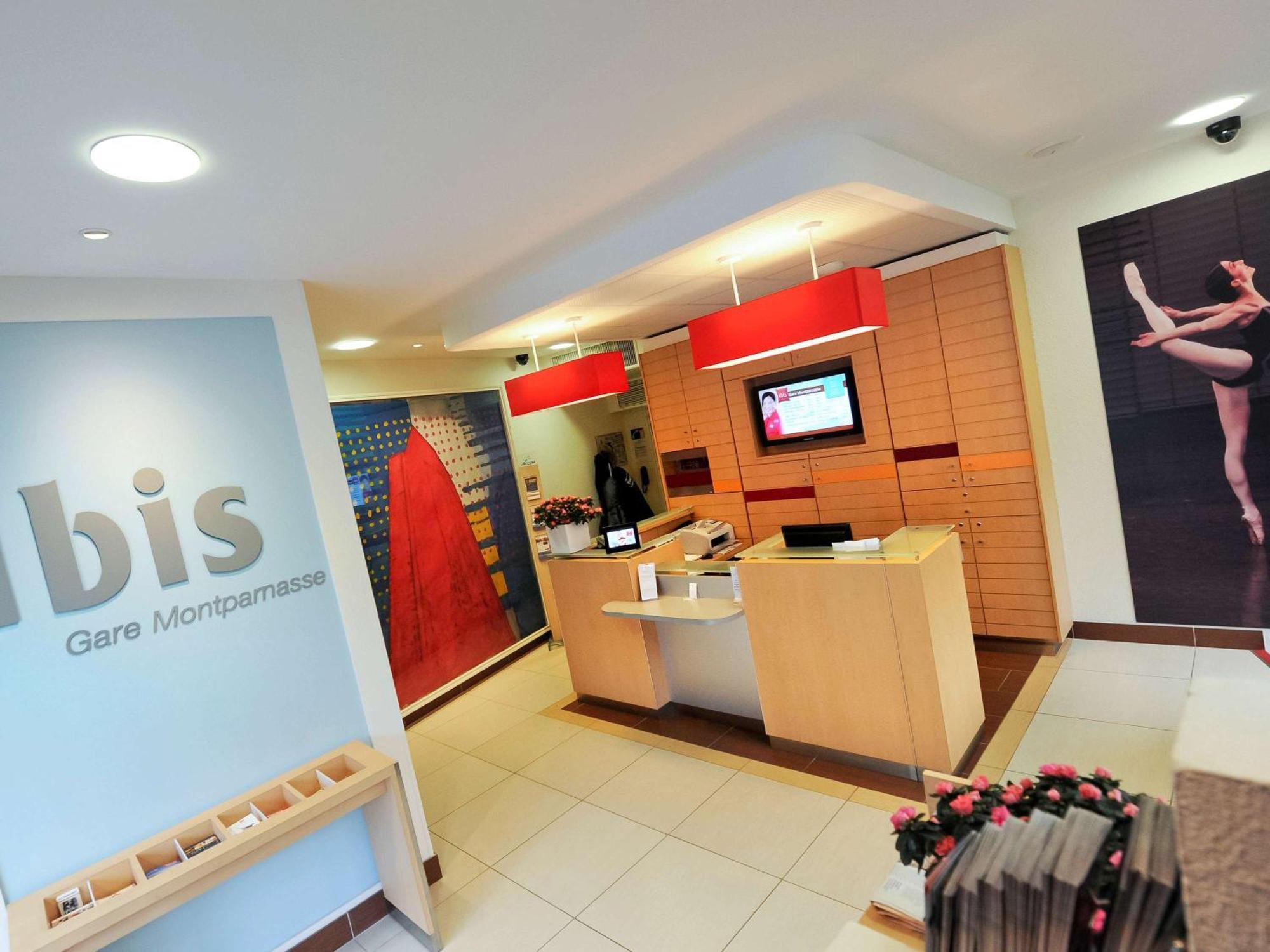 Hotel Ibis Paris Gare Montparnasse 15Eme Exterior foto